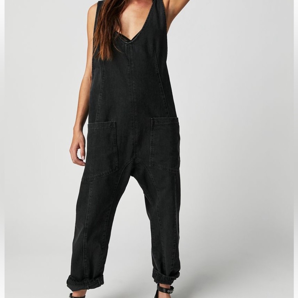 FREE PEOPLE High Roller Jumpsuit BLACK
